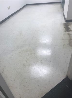 Before & After Floor Stripping & Waxing in Huntersville, NC (1)