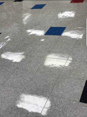 Before and After Floor Strip and Wax in Rockhill, SC (6)